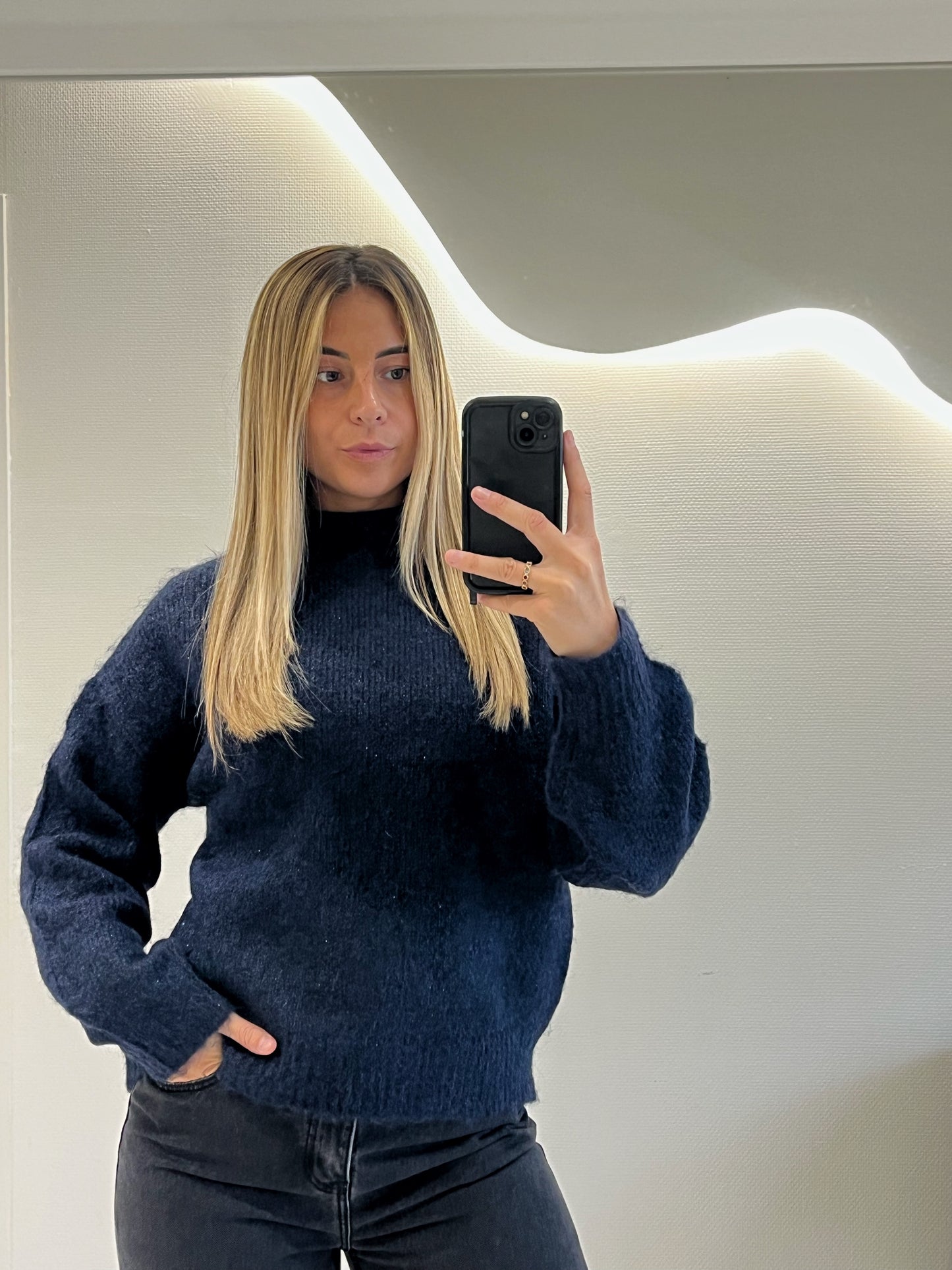 Pull bleu marine