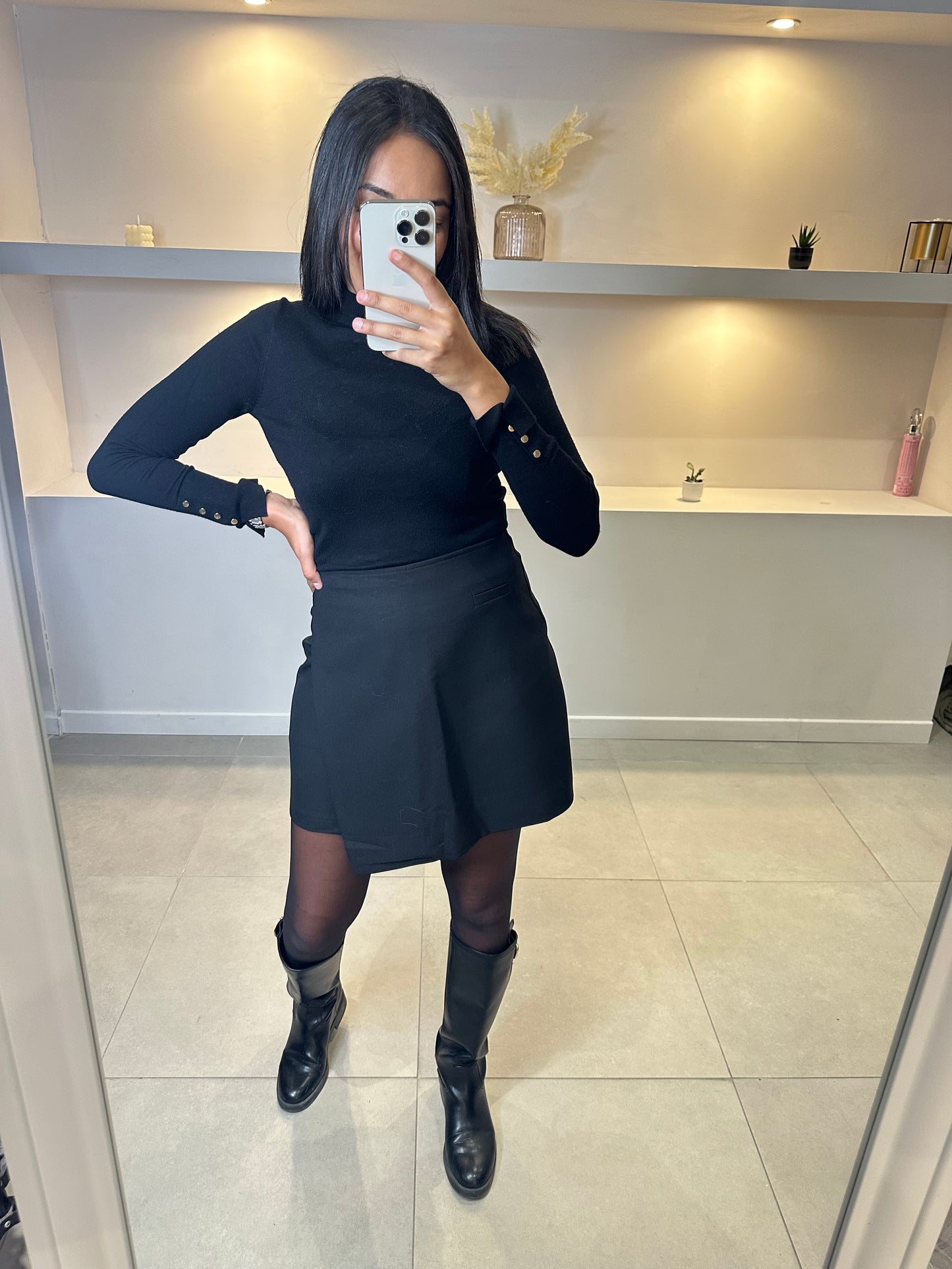 JUPE SHORT NOIR